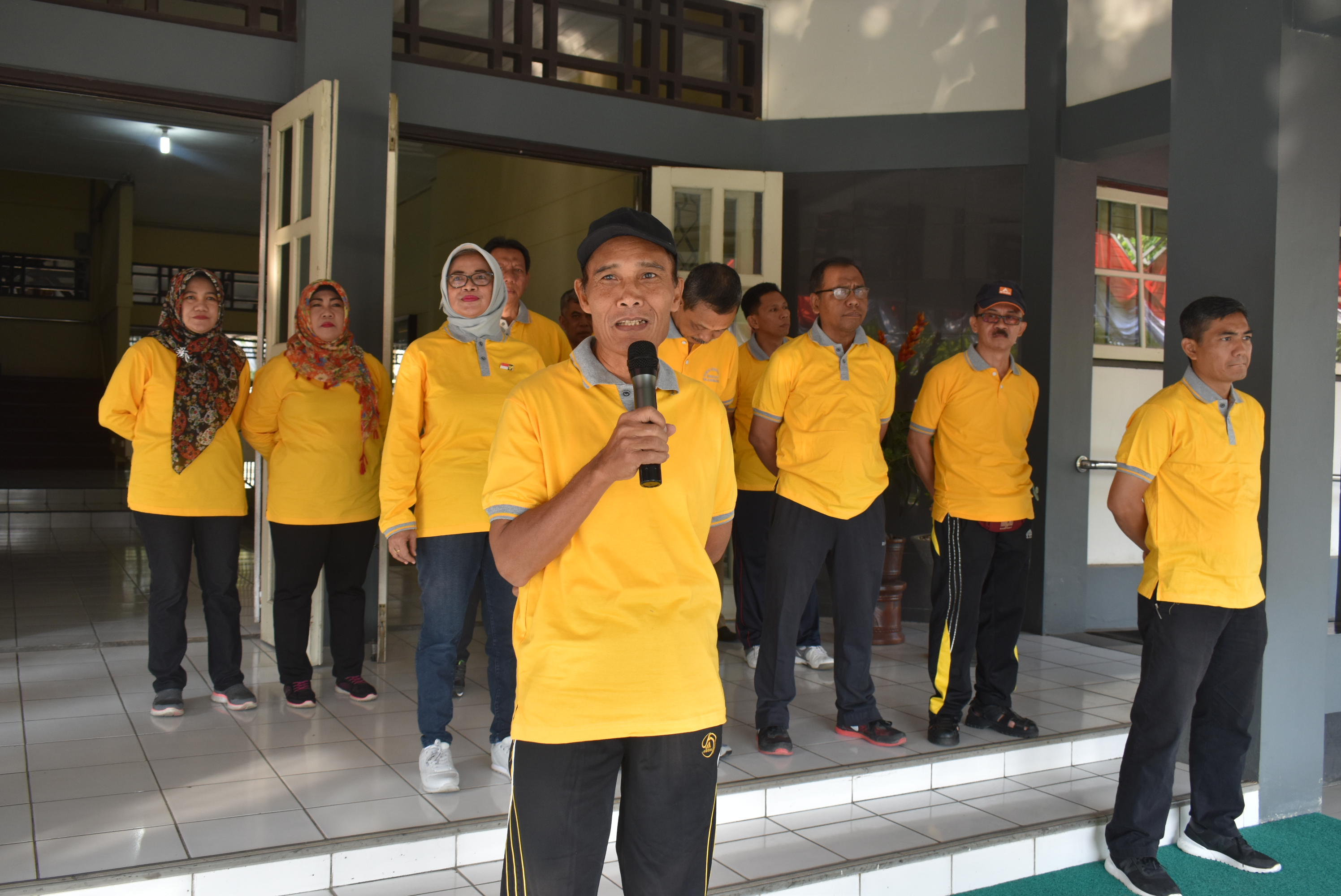 Pembukaan Lomba Dalam Rangka Memeriahkan Peringatan HUT Ke-73 Kemerdekaan Republik Indonesia di Lingkungan Sekretariat Daerah dan Dinas Kominfo Kabupaten Karanganyar