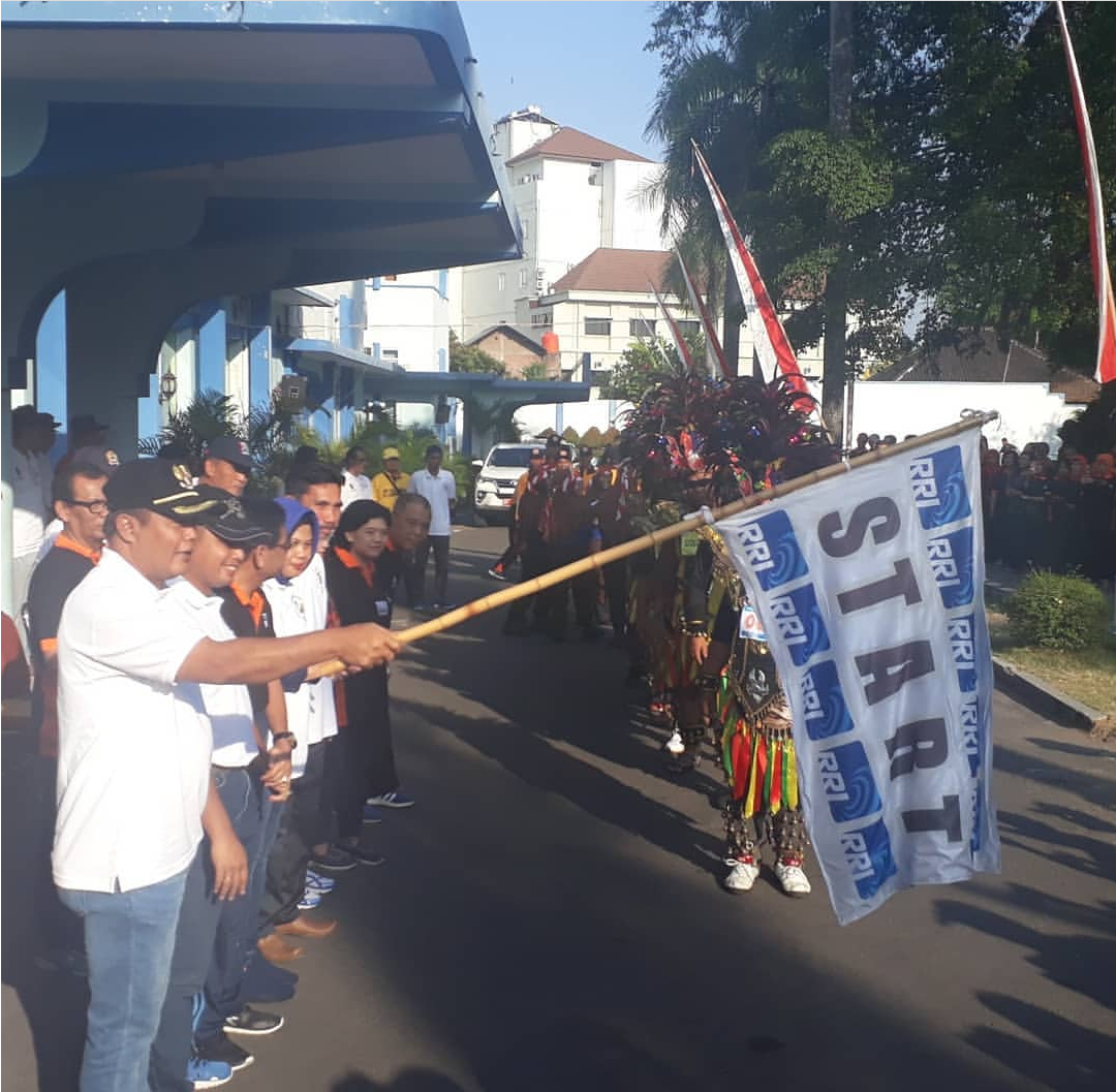 Pemberangkatan Peserta Napak Tilas Perjuangan Penyelamatan Pemancar RRI Surakarta