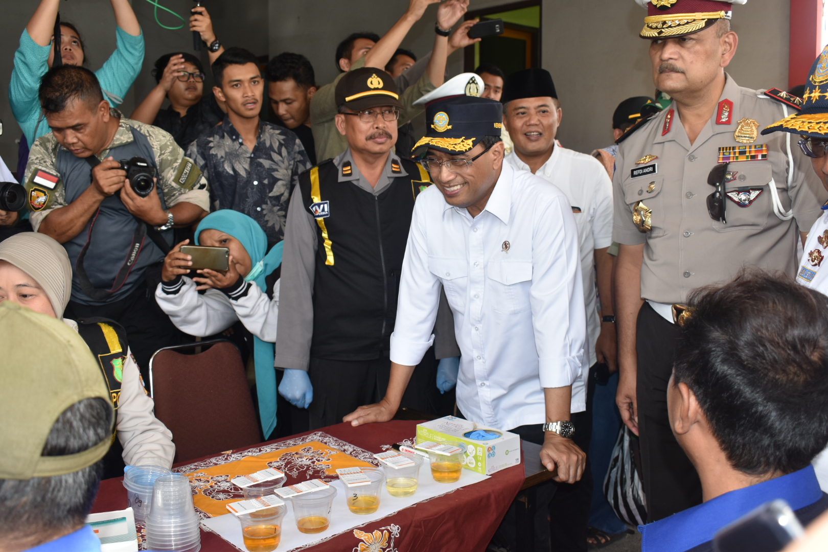 Kunjungan Menteri Perhubungan Republik Indonesia Dalam Rangka Cek Kesiapan Infrastruktur Lintas Provinsi di Kabupaten Karanganyar, Kamis 27 Desember 2018