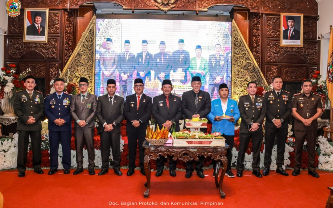 MALAM TIRAKATAN DALAM RANGKA HUT KE-80 KEMERDEKAAN REPUBLIK INDONESIA